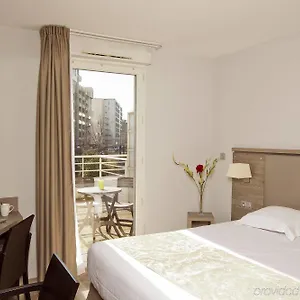 sejours-et-affaires-marie-curie.hotels-rhonealpes.com/